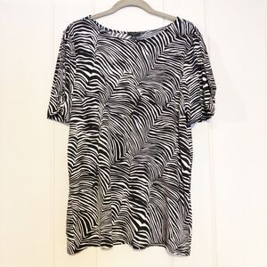 Ann Taylor Cold Shoulder Zebra Print Tunic Top Short Sleeve Slinky Knit Size XL